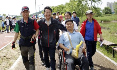 북구청장, 제2회 차별 없는 세상을 향한 시민걷기대회 참석