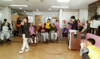 울산여성나눔회, 노인요양원에 쌀 전달