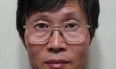 고요한 아침의 나라의 여명은 한지 창으로