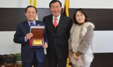 이채익 의원, 학교교육환경개선 기여 '감사패'