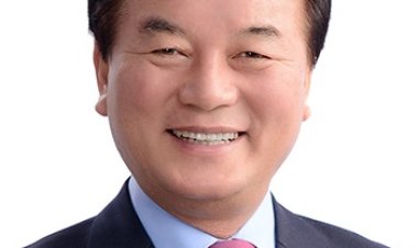 정갑윤 국회부의장, 중구 당원협의회 위원장 선출