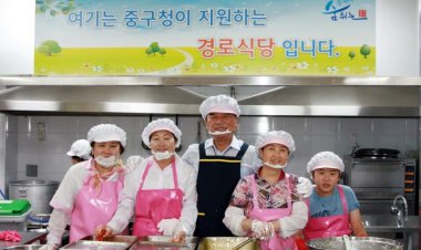 정갑윤 국회부의장, 울산 중구 노인복지관 급식봉사