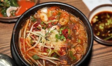 ⑴ 울산북구 신라국밥.신라왕족발