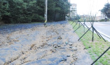 중구 성안동 함월구민운동장 토사가 줄줄