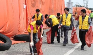 UPA, 바다의 날 맞아 항만대청소 실시