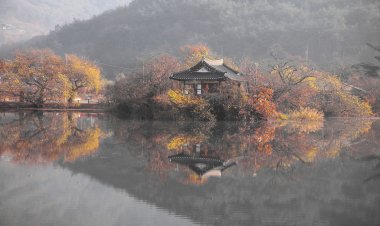 가을이 아름다운 밀양 위양지