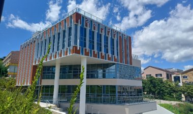 북구 강동바다도서관이 1일 개관식을 열고 본격 운영에 들어갔다