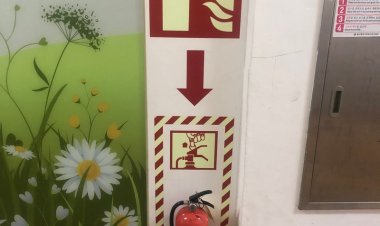 울산교육청 안전보건공단과 협력해 산업안전 색상 범용 디자인 안내서를 전 학교에 보급